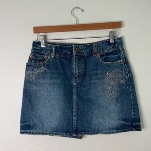 Vintage American Eagle Blue Embroidered Mini Skirt Distressed Cotton Denim Sz 6
